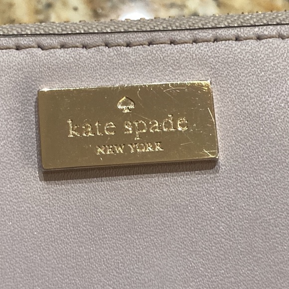 Kate Spade wallet - Picture 2 of 16